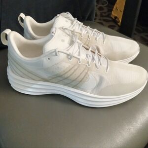 Nike Lunar Roam Phantom Light Bone - DV2440-100 Sz 13